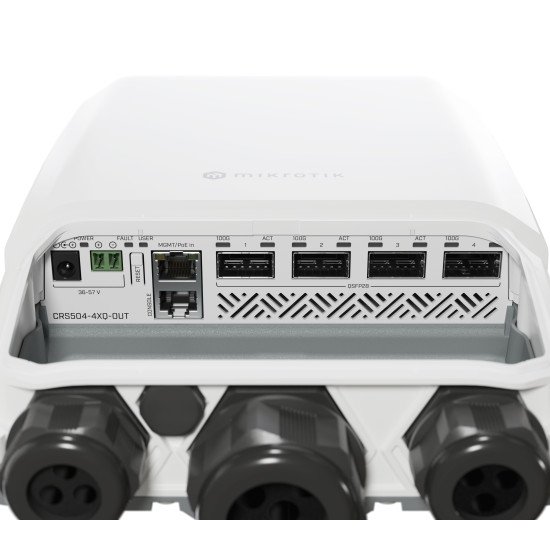 Mikrotik CRS504-4XQ-OUT commutateur réseau Géré L3 Fast Ethernet (10/100) Connexion Ethernet POE 1U Blanc