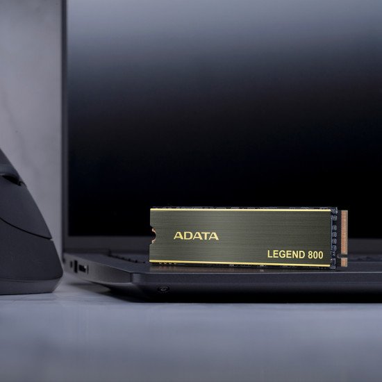 ADATA ALEG-800-2000GCS disque SSD M.2 2 To PCI Express 4.0 3D NAND NVMe