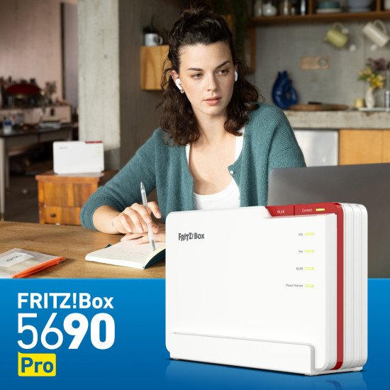 FRITZ!Box COMPUTER SYSTEMS routeur sans fil 2.5 Gigabit Ethernet Tri-bande (2,4 GHz / 5 GHz / 6 GHz) Blanc