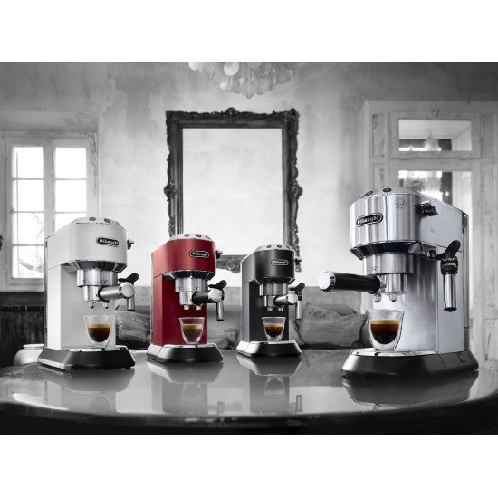 De'Longhi Dedica Style EC 685.M Semi-automatique Machine à expresso 1,1 L