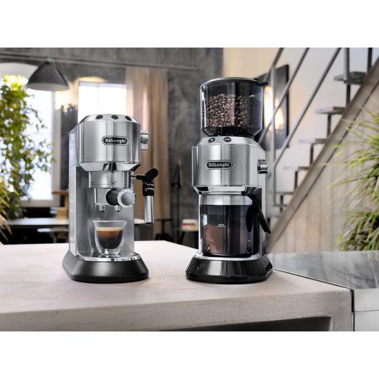 De'Longhi Dedica Style EC 685.M Semi-automatique Machine à expresso 1,1 L