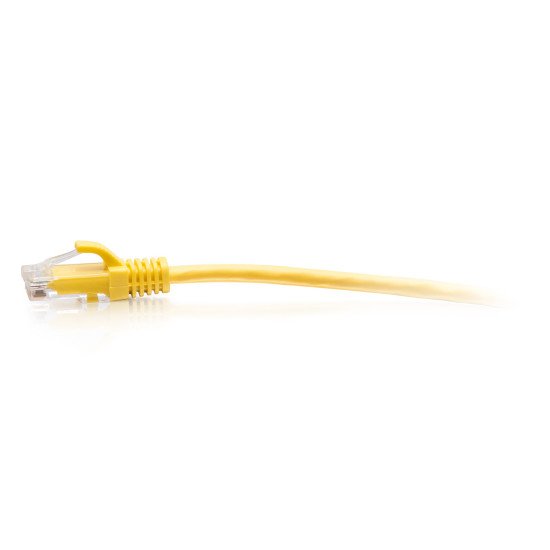 C2G Câble de raccordement Ethernet fin Cat6a non blindé (UTP) avec protection anti-accrochage de 2,1 m - Jaune