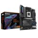 GIGABYTE Carte mère X870E AORUS PRO - Prend en charge les processeurs AMD Ryzen 9000, VRM numérique 16+2+2 phases, jusqu'à 8000MHz DDR5 (OC), 4xPCIe 5.0 + 4xM.2, Wi-Fi 7, LAN 2.5GbE, USB 3.2 Gen 2x2