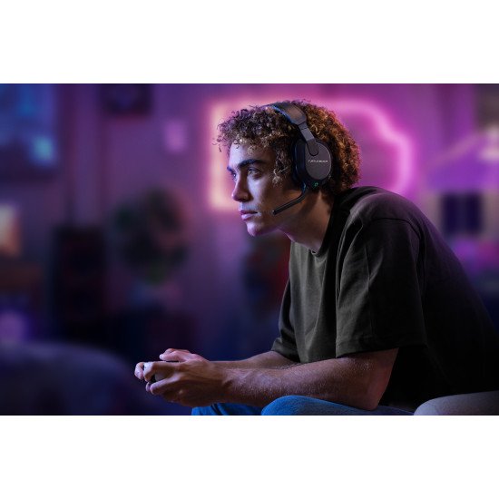 Turtle Beach Casque gaming amplifié multiplateforme sans fil Stealth 600 pour PS5, PS4, PC, Nintendo Switch et mobile - Bluetooth, 80 heures de batterie, microphone antibruit désactivable par basculement et écouteurs de 50 mm - Noir