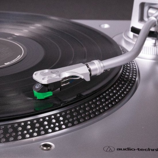 Audio-Technica AT-LP120X Tourne-disque à entraînement direct Argent