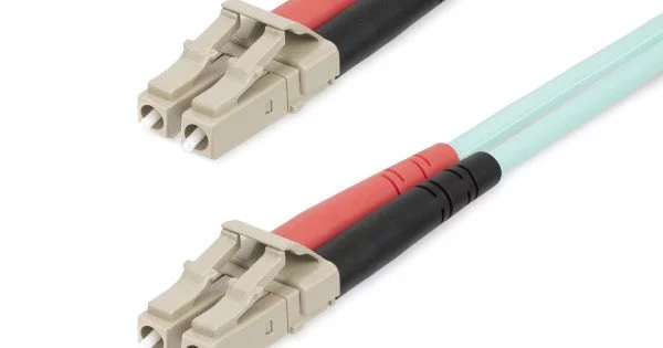 StarTech.com Cable / Cordon fibre optique - Jarretiere optique