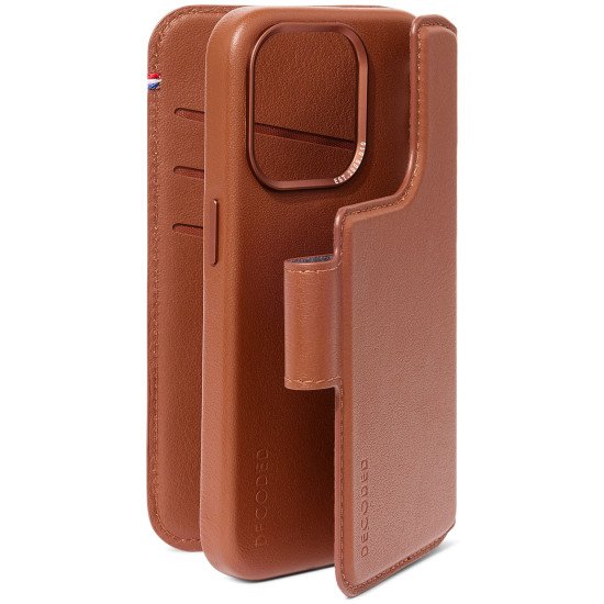 Decoded D24IPO15PDW5TN coque de protection pour téléphones portables 15,5 cm (6.1") Étui avec portefeuille Marron